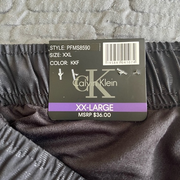 Calvin Klein Women's Gray Athletic Shorts - Plus Size - Picture 6 of 6